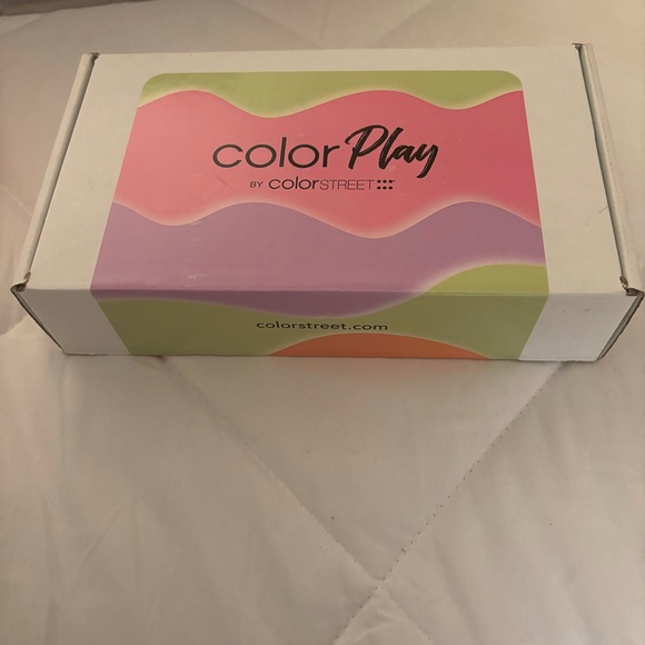 Color Street April Subscription Box New Wave - Picture 2 of 2